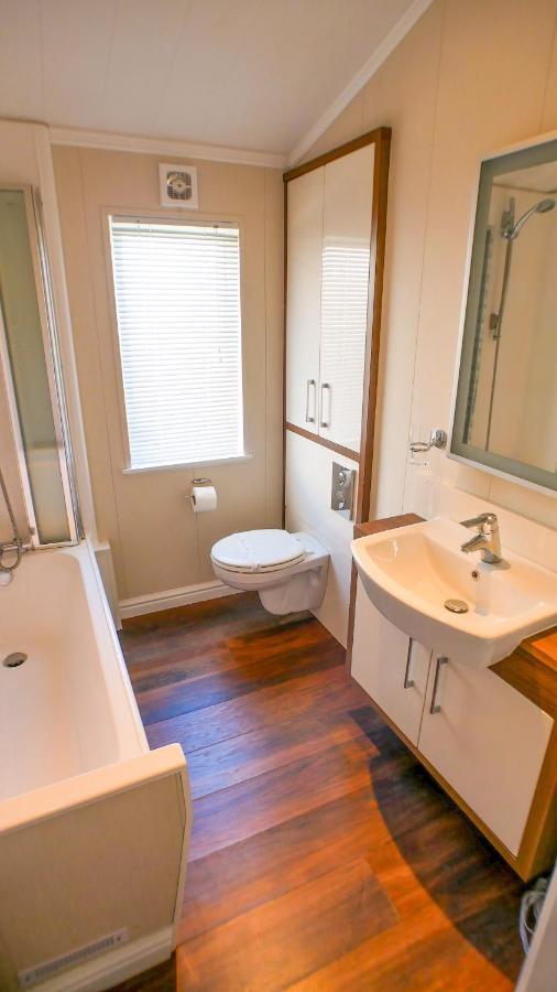 Luxury 3 Bed 2 Bath Lodge With Sea Views! Exmouth Eksteriør billede